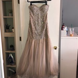 PROM DRESS WORN ONCE!